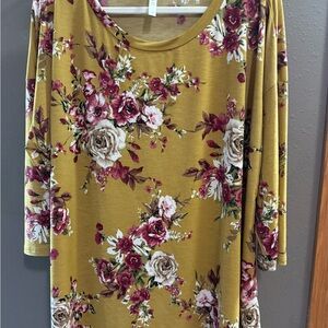 Elegant Floral 3/4 Sleeve Top in Mustard and Burgundy